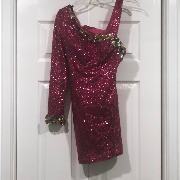 👗Hot Pink 💓one sleeve Homecoming/ cocktail dress - Picture 2 of 8